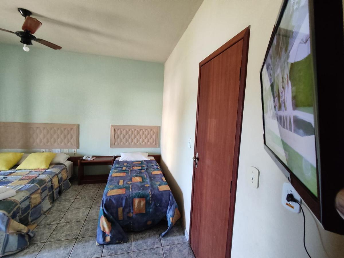 Hotel Pousada Guaypora グアラパリー エクステリア 写真